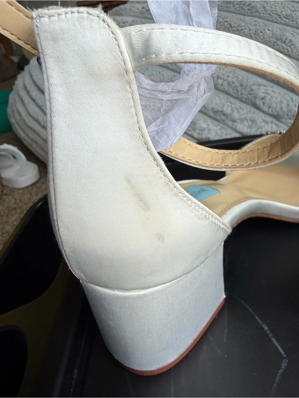 Betsey Johnson Kass Ivory Crystal Embellished Ankle-Strap Bridal Block Heels W 9